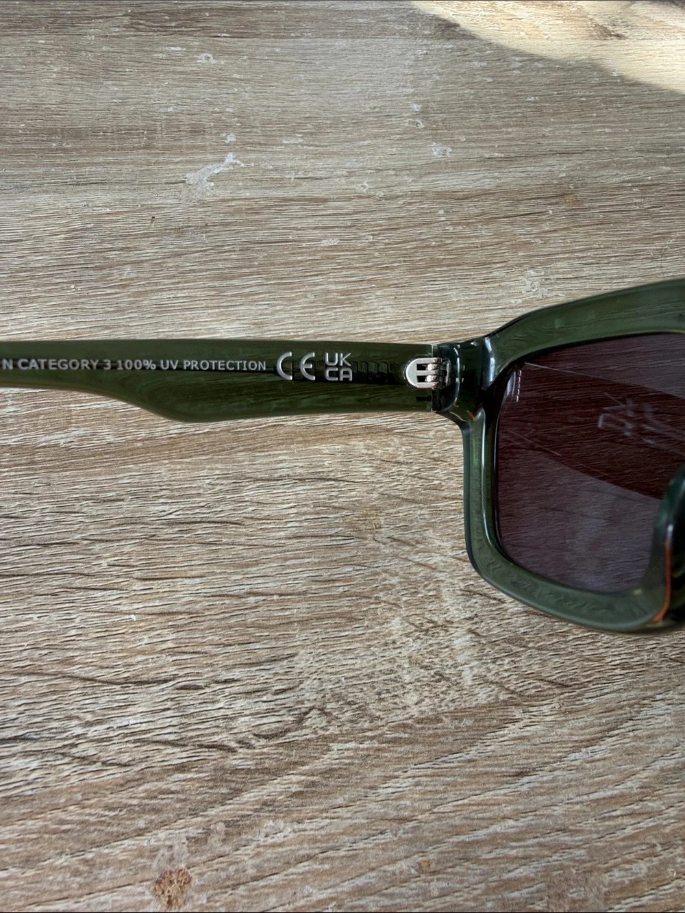 Massimo Dutti Women's Green Square Sunglasses